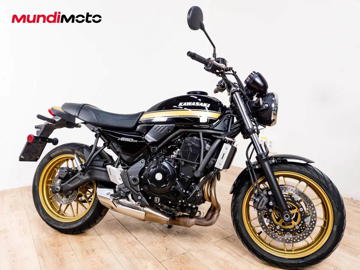 Kawasaki Z 650 RS (2025 - 26) (2)