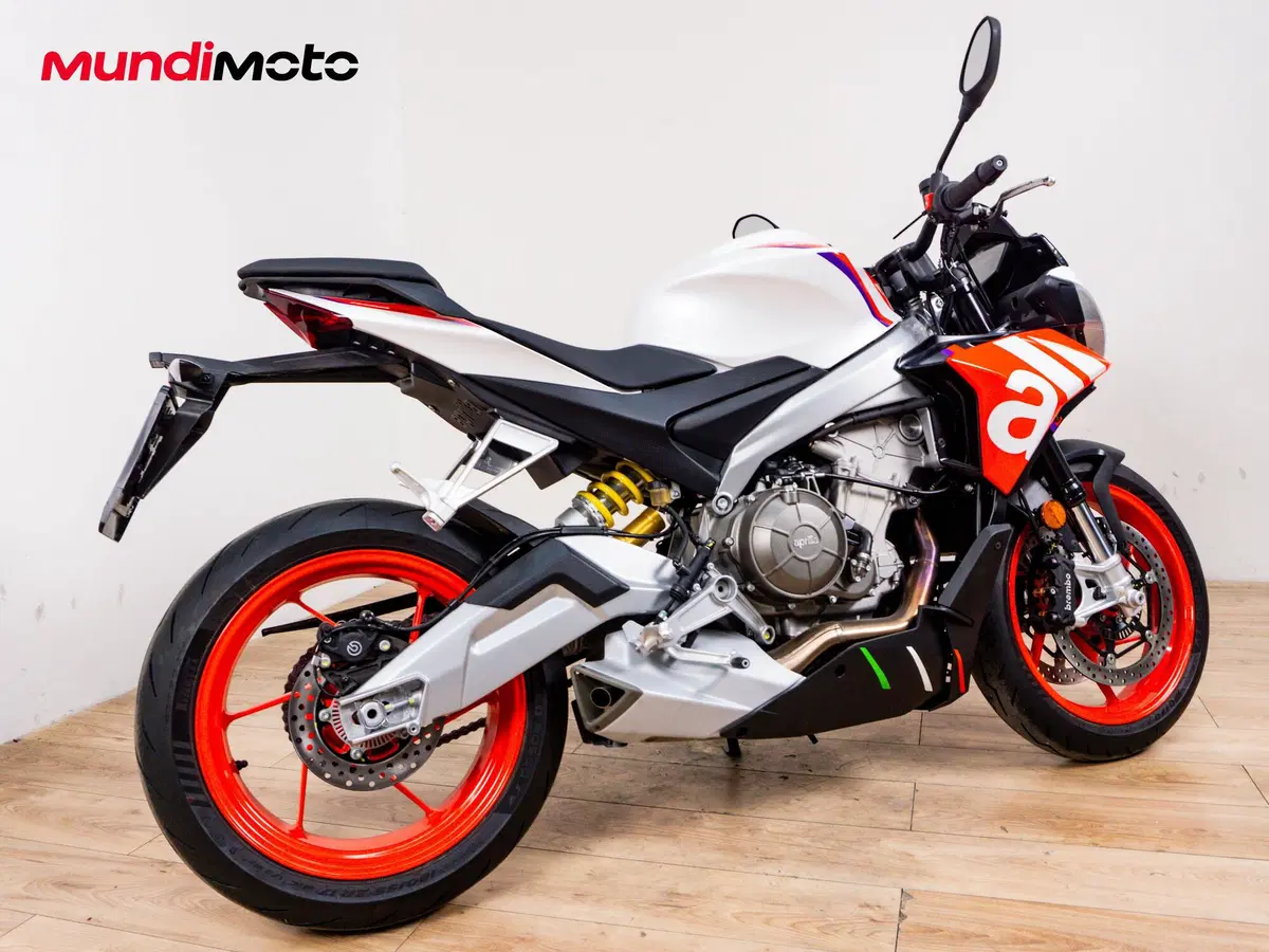 Aprilia Tuono 660 Factory (2025 - 26) (3)