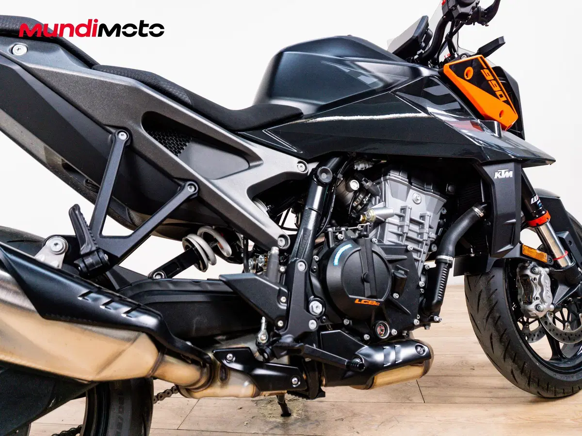 KTM 990 Duke (2024 - 26) (4)
