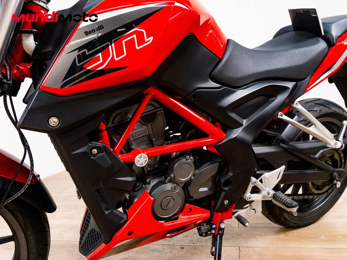 Benelli BN 251 (2015 - 16) (9)