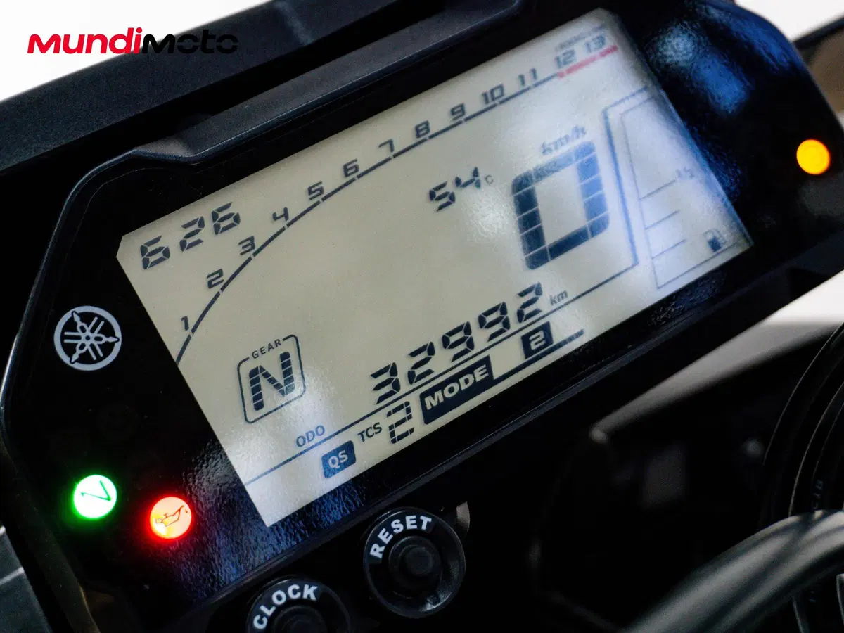 Yamaha MT-10 (2017 - 20) (12)