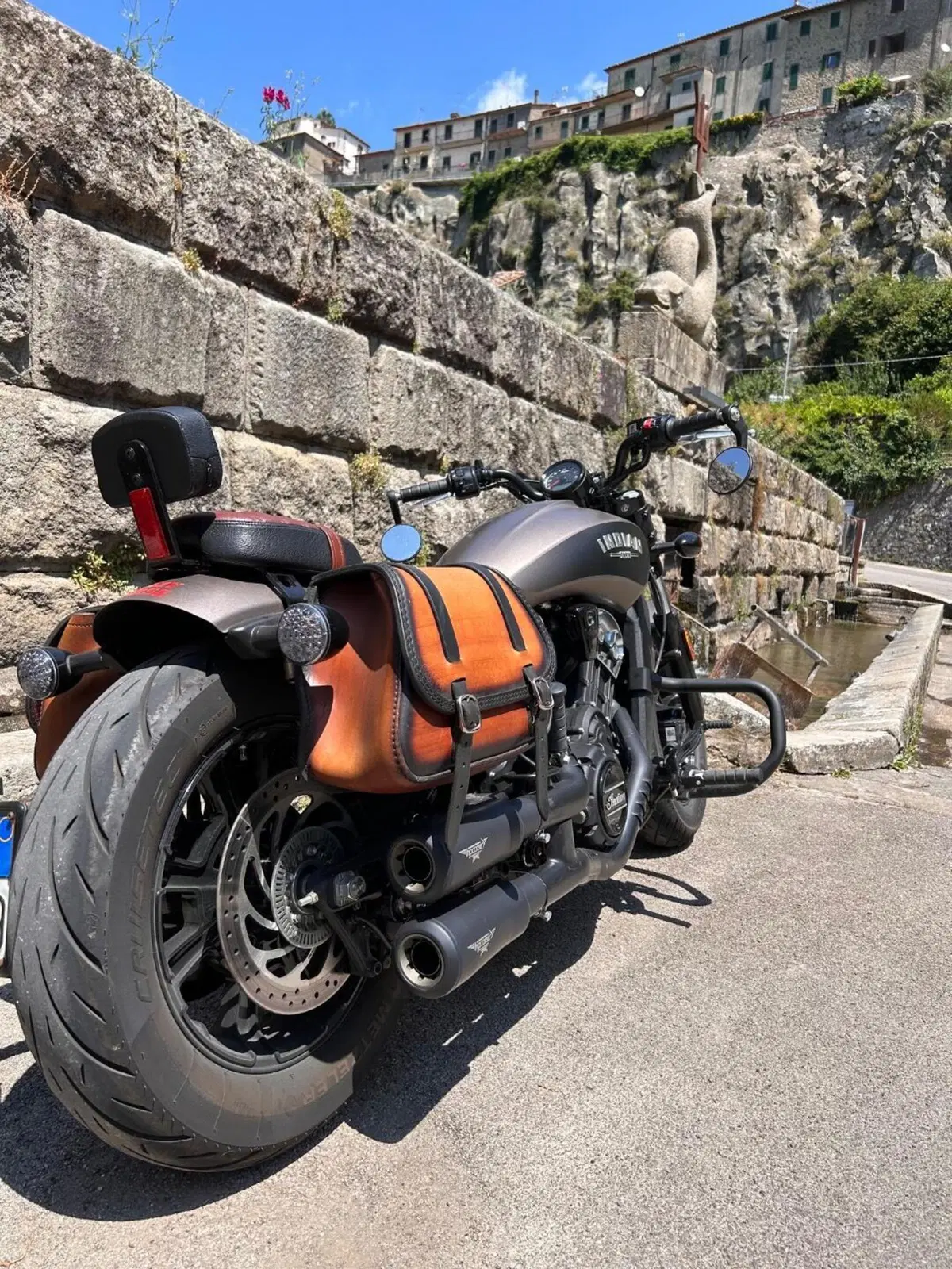 Indian Scout 1133 Bobber (2018 - 20) (9)