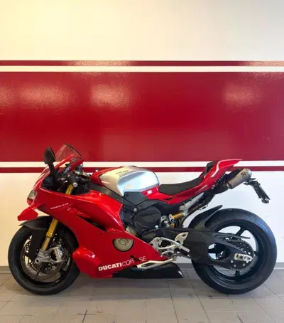 Ducati Panigale V4 R (2026) usata