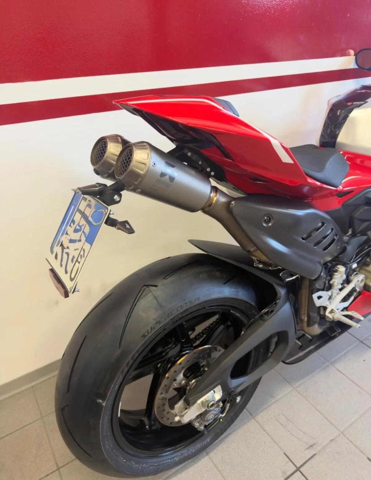Ducati Panigale V4 R (2026) (4)