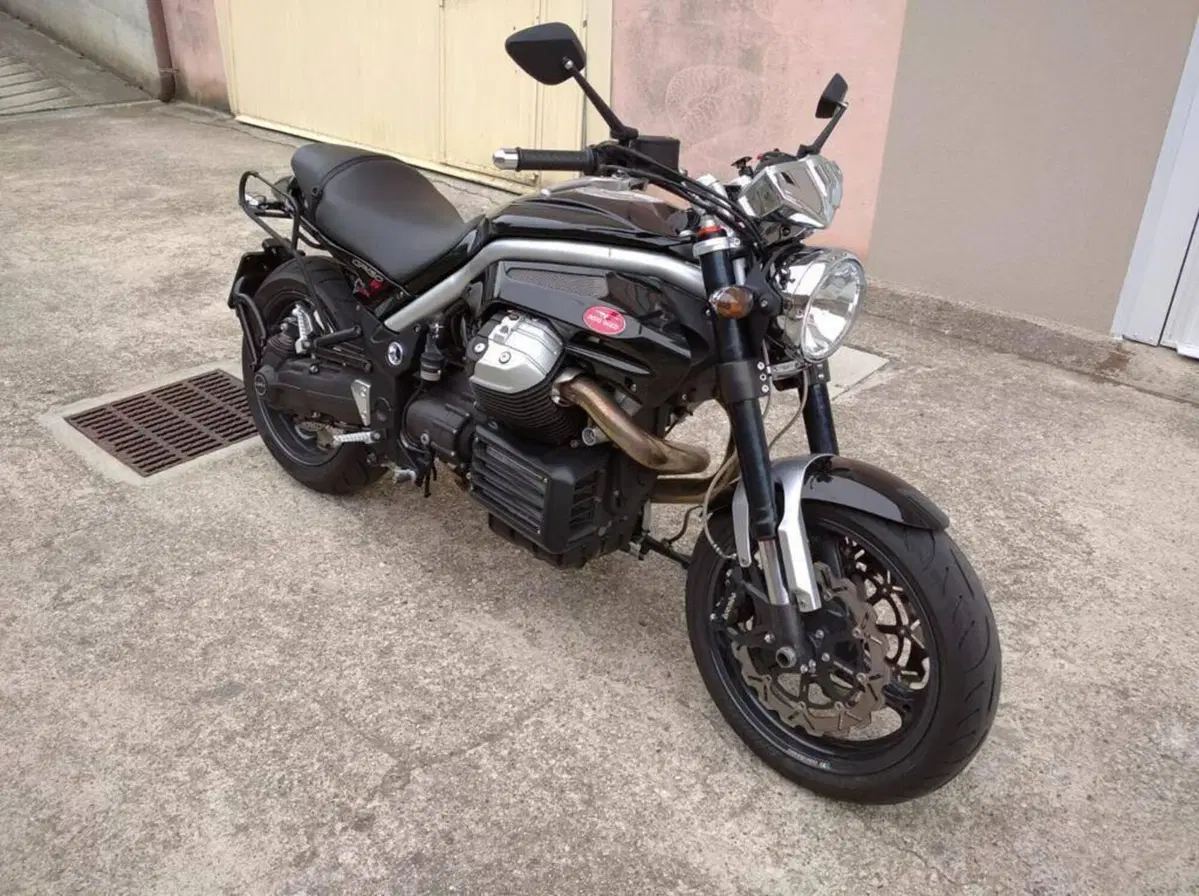 Moto Guzzi Griso 1200 8V (2007 - 12) (3)