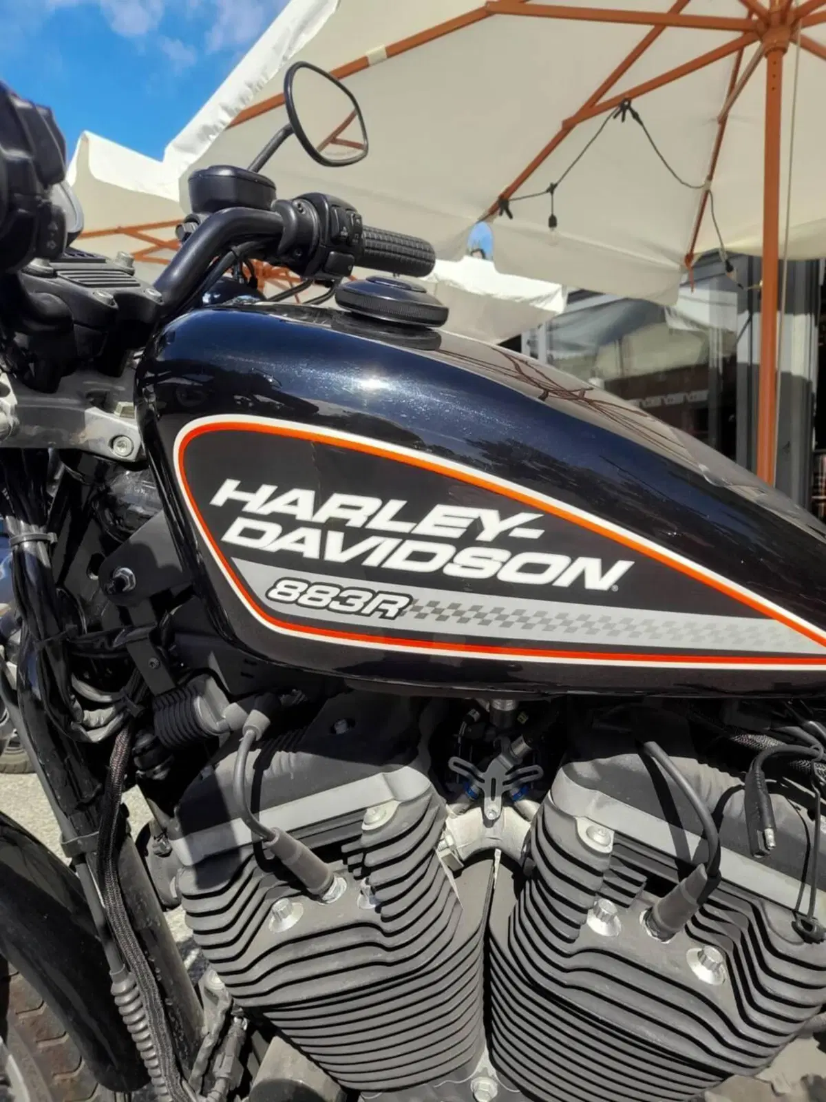 Harley-Davidson 883 R (2008 - 16) - XL 883R