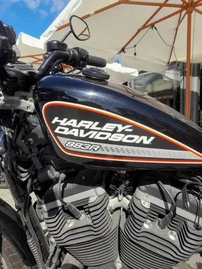 Harley-Davidson 883 R (2008 - 16) - XL 883R usata