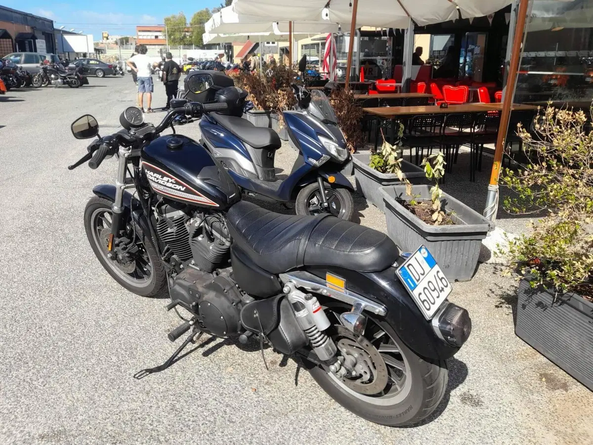 Harley-Davidson 883 R (2008 - 16) - XL 883R (5)