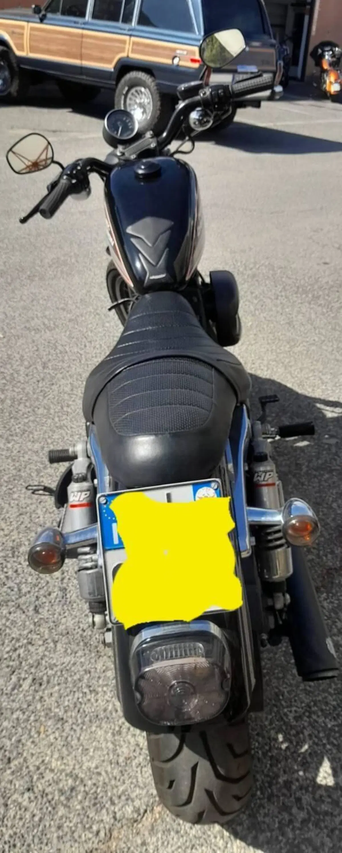 Harley-Davidson 883 R (2008 - 16) - XL 883R (6)
