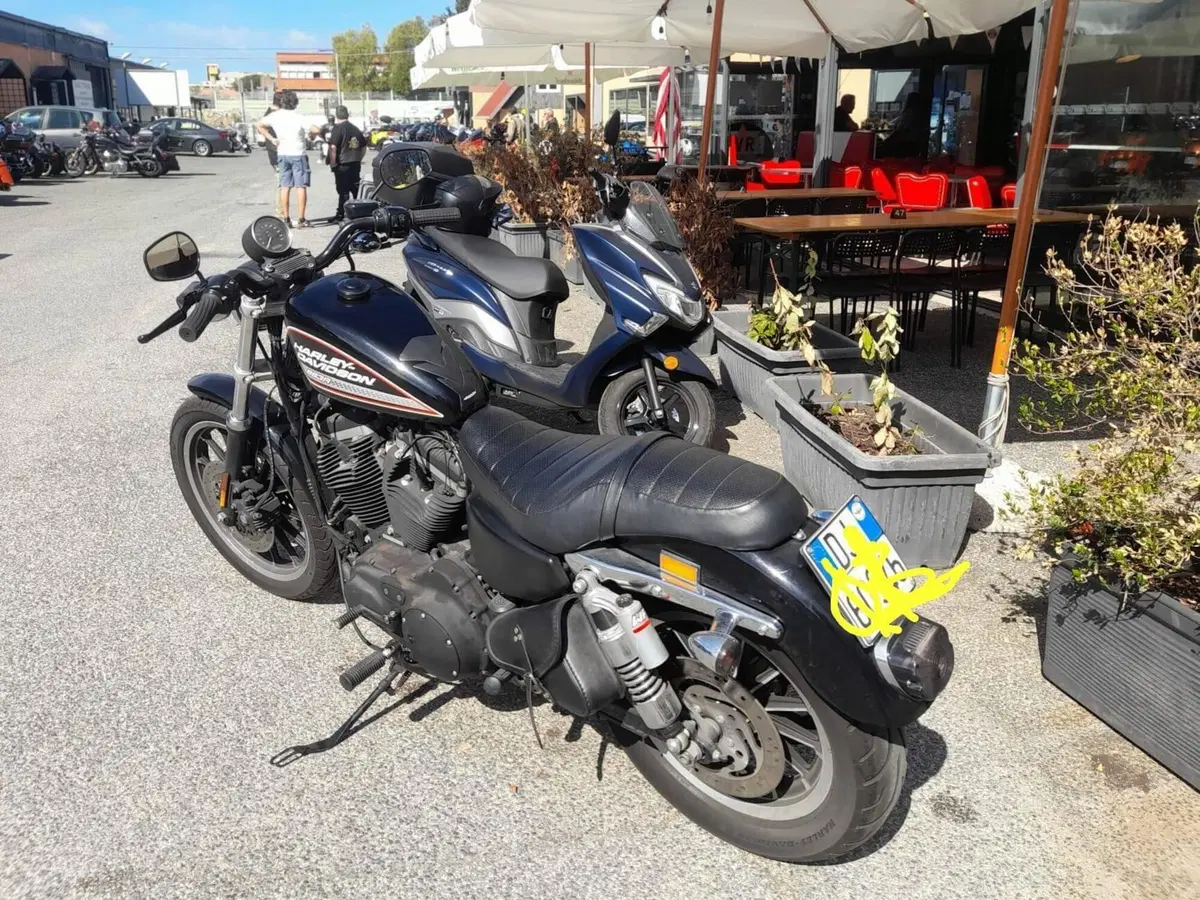 Harley-Davidson 883 R (2008 - 16) - XL 883R (7)