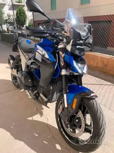 Bmw R 1300 R (2026 - 27) usata