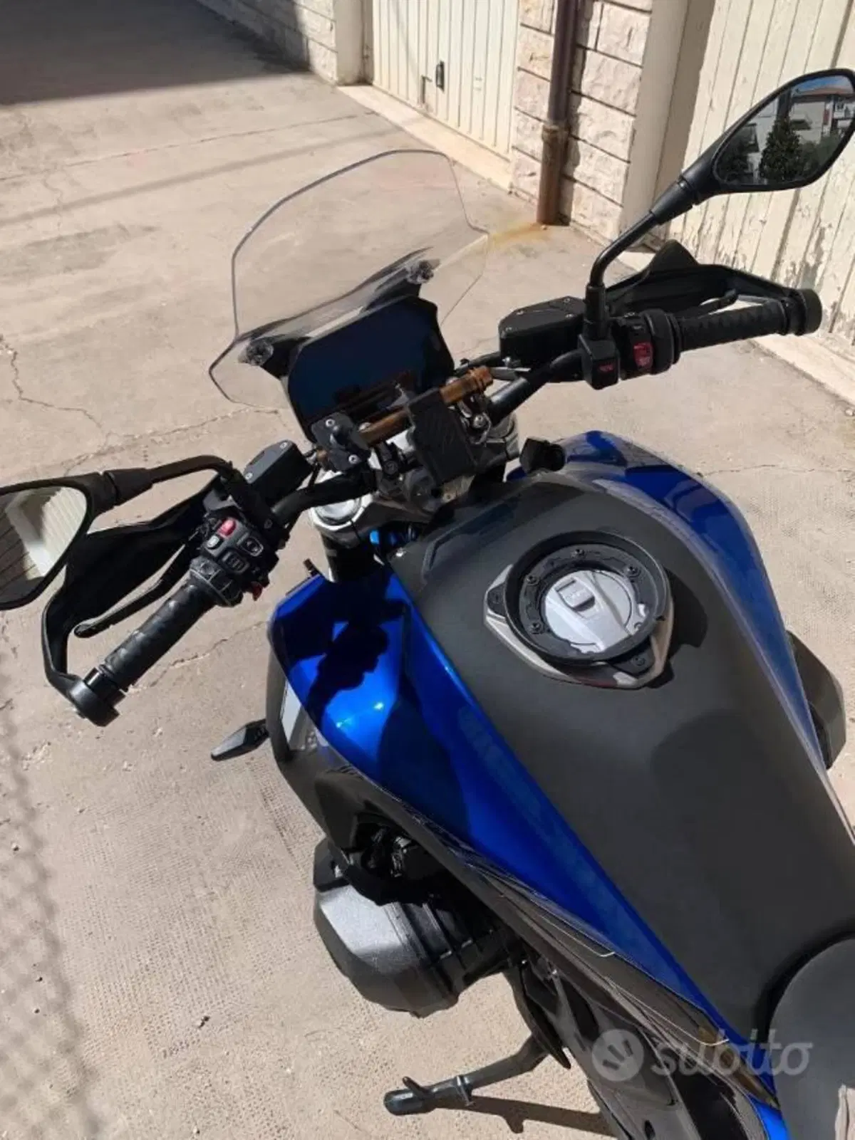 Bmw R 1300 R (2026 - 27) (4)