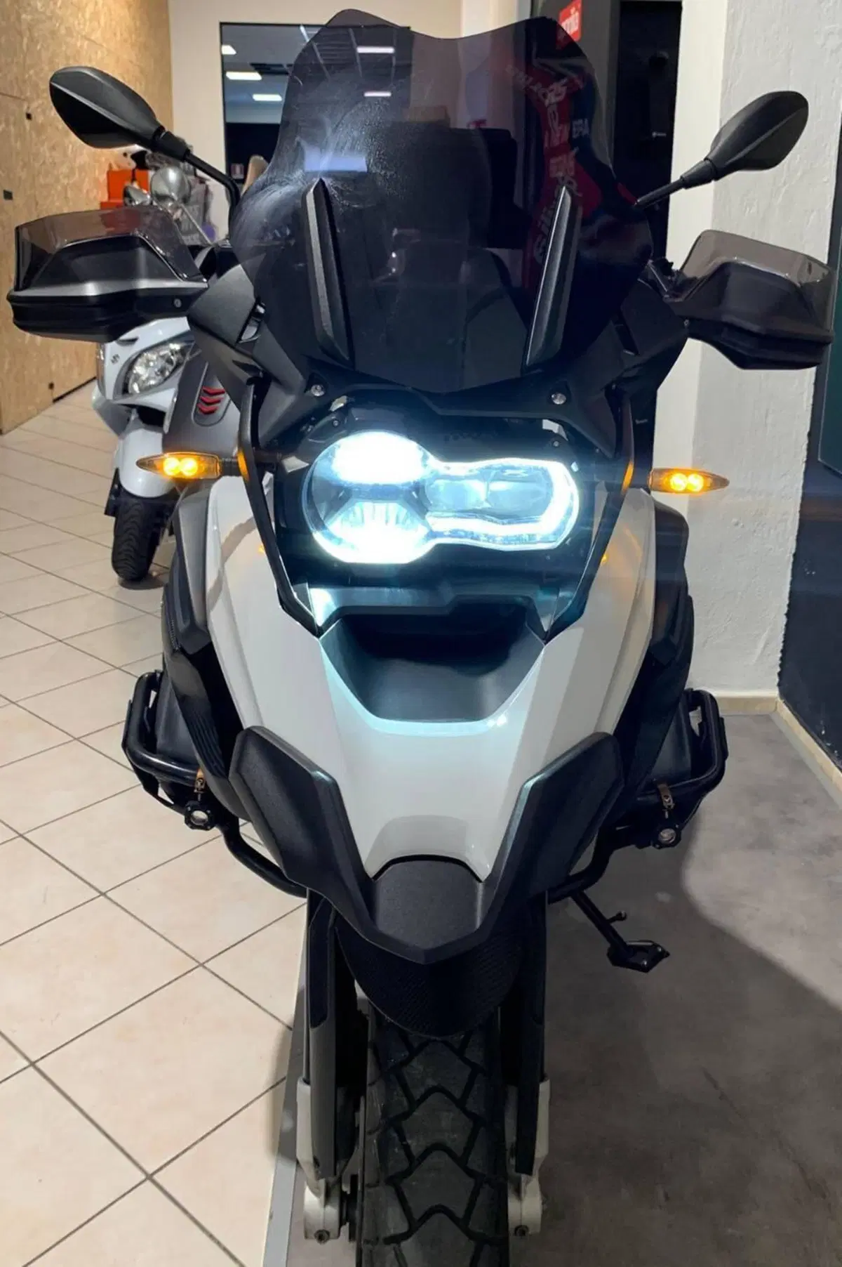 Bmw R 1250 GS (2021 - 24) (2)