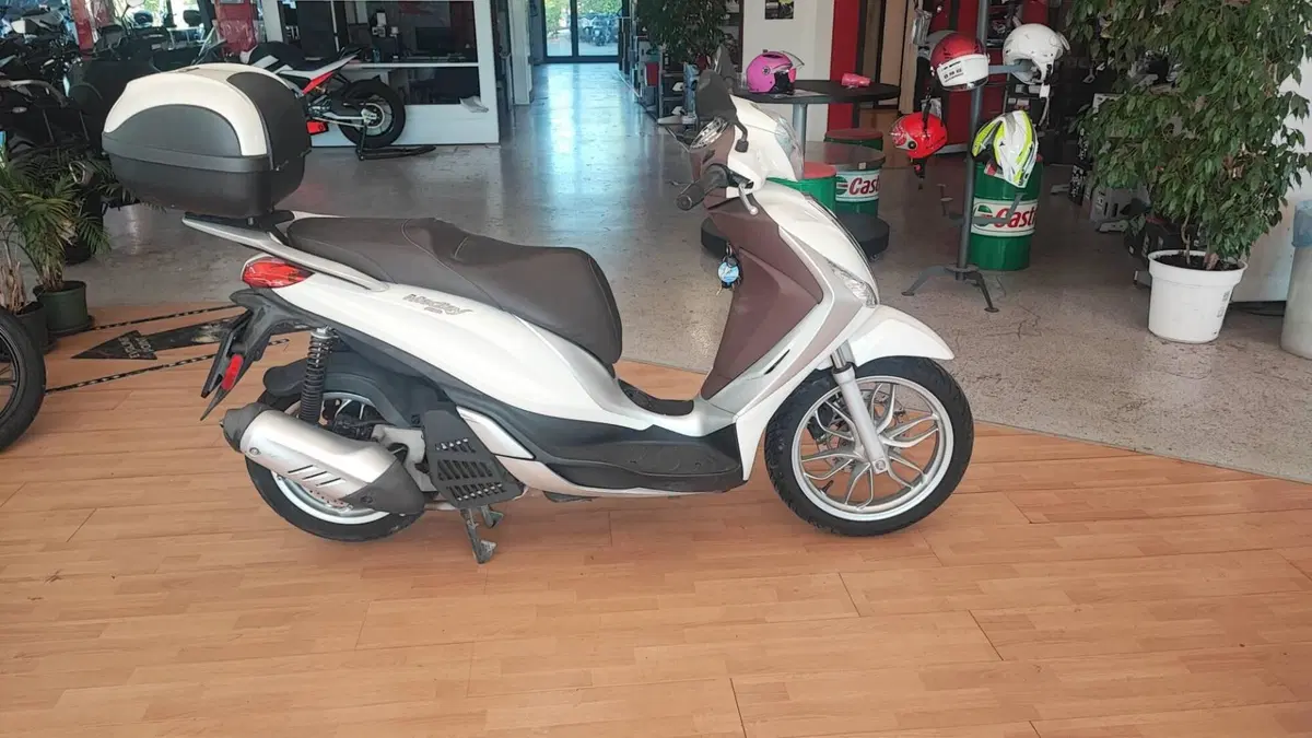 Piaggio Medley 125 S ABS (2016 - 19)