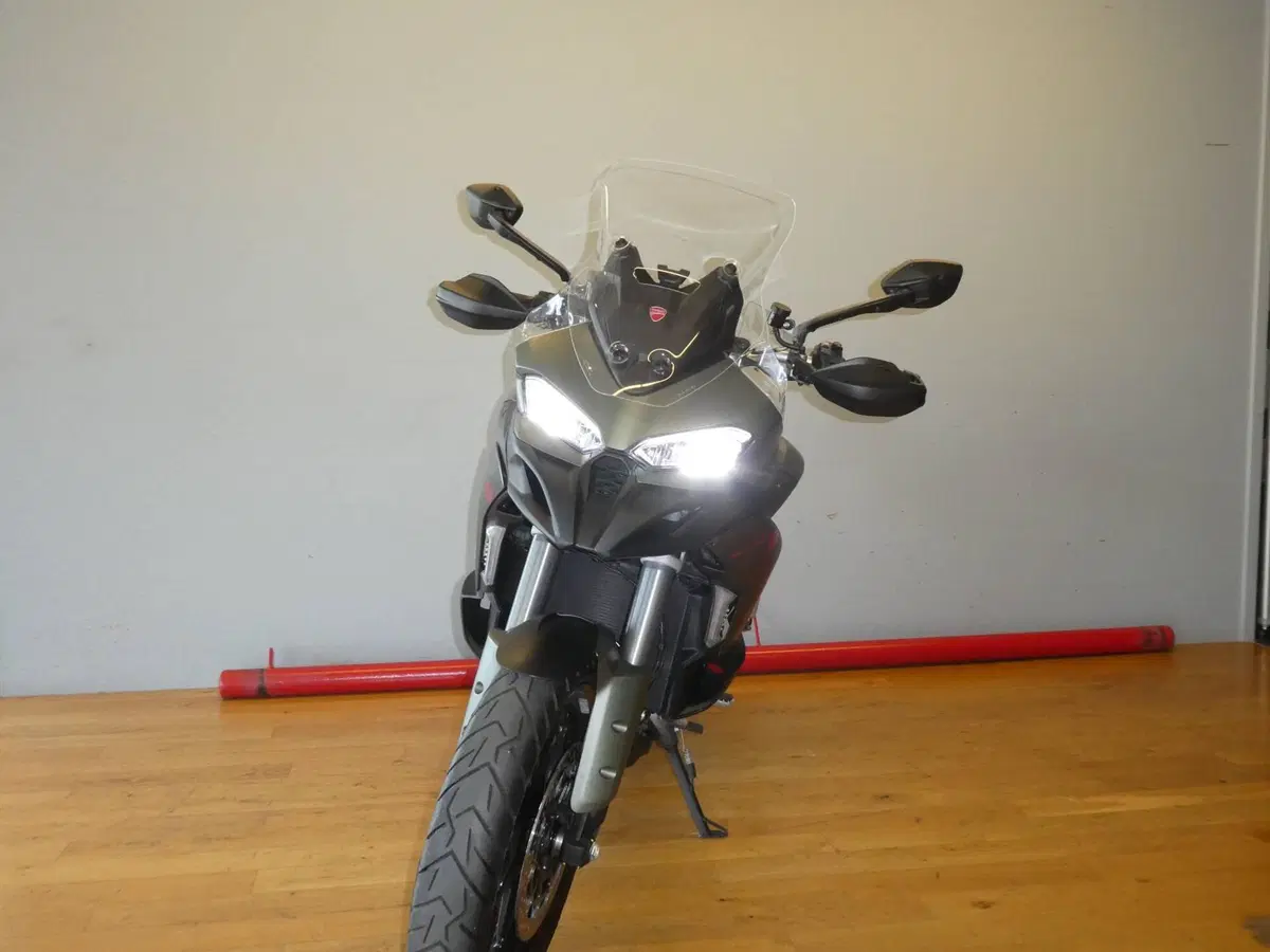 Ducati Multistrada V2 S (2025 - 26) (3)