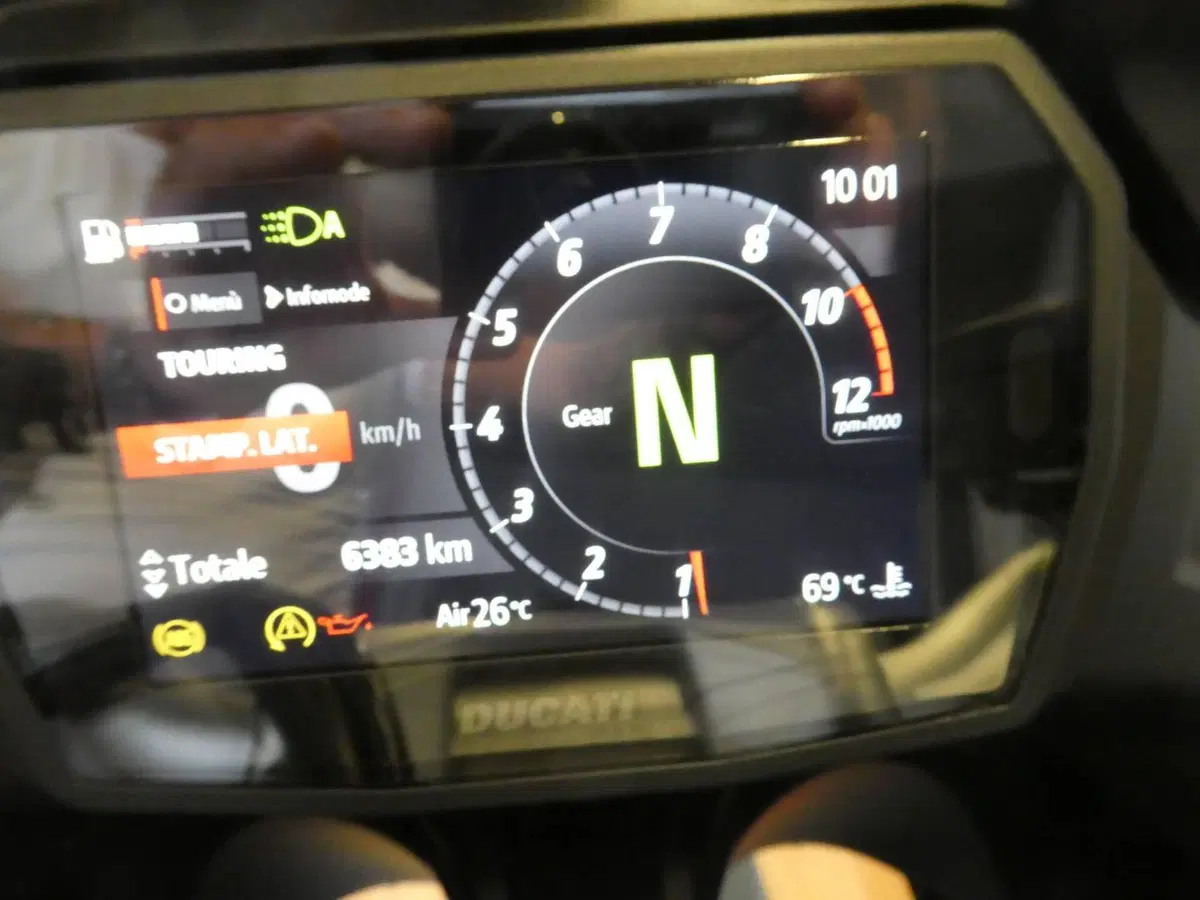 Ducati Multistrada V2 S (2025 - 26) (4)