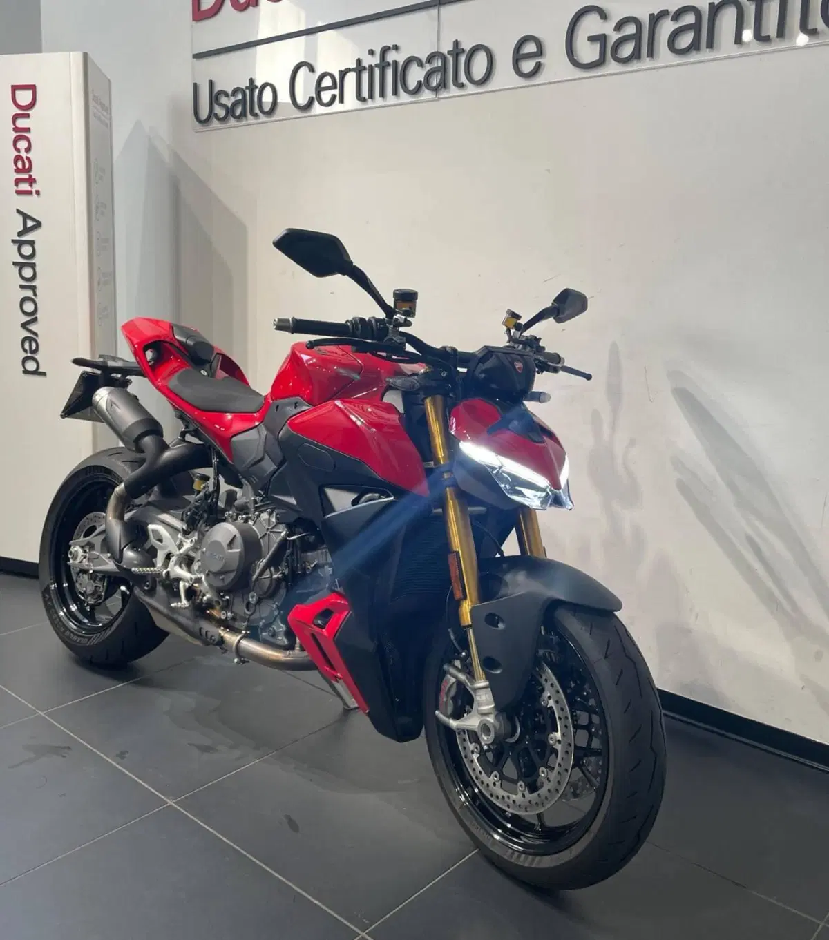 Ducati Streetfighter V2 S (2025 - 26) (3)