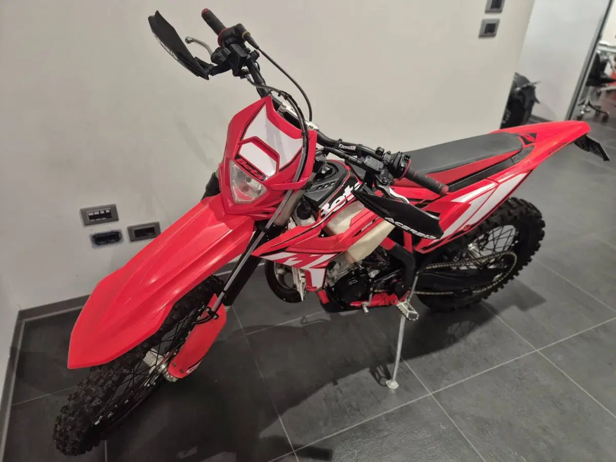 Betamotor RR 125 2T Enduro (2023) (3)