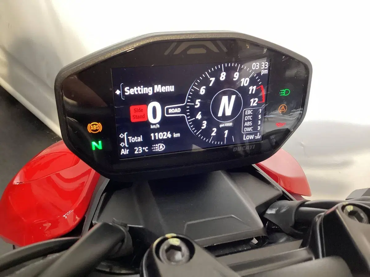 Ducati Streetfighter V2 (2022 - 24) (5)