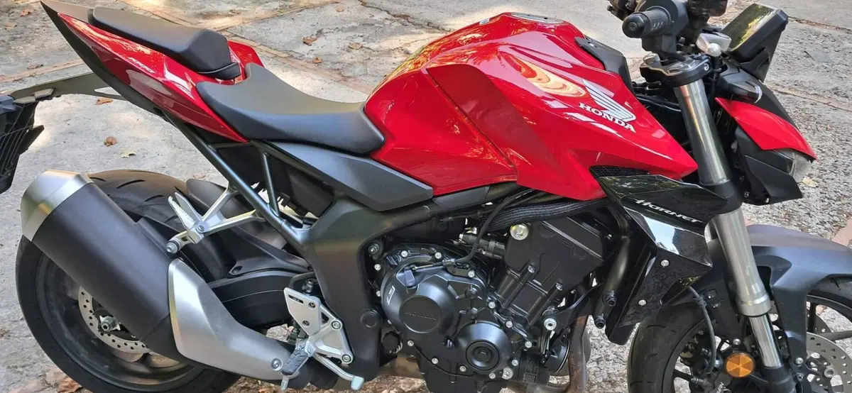 Honda CB 1000 Hornet (2025 - 26) (2)