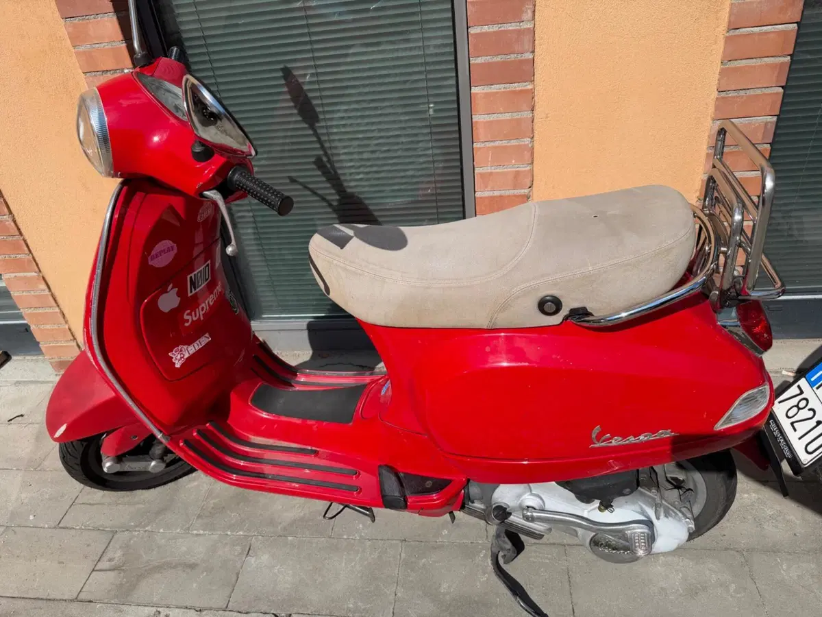 Vespa LX 125 (2005 - 11) (4)