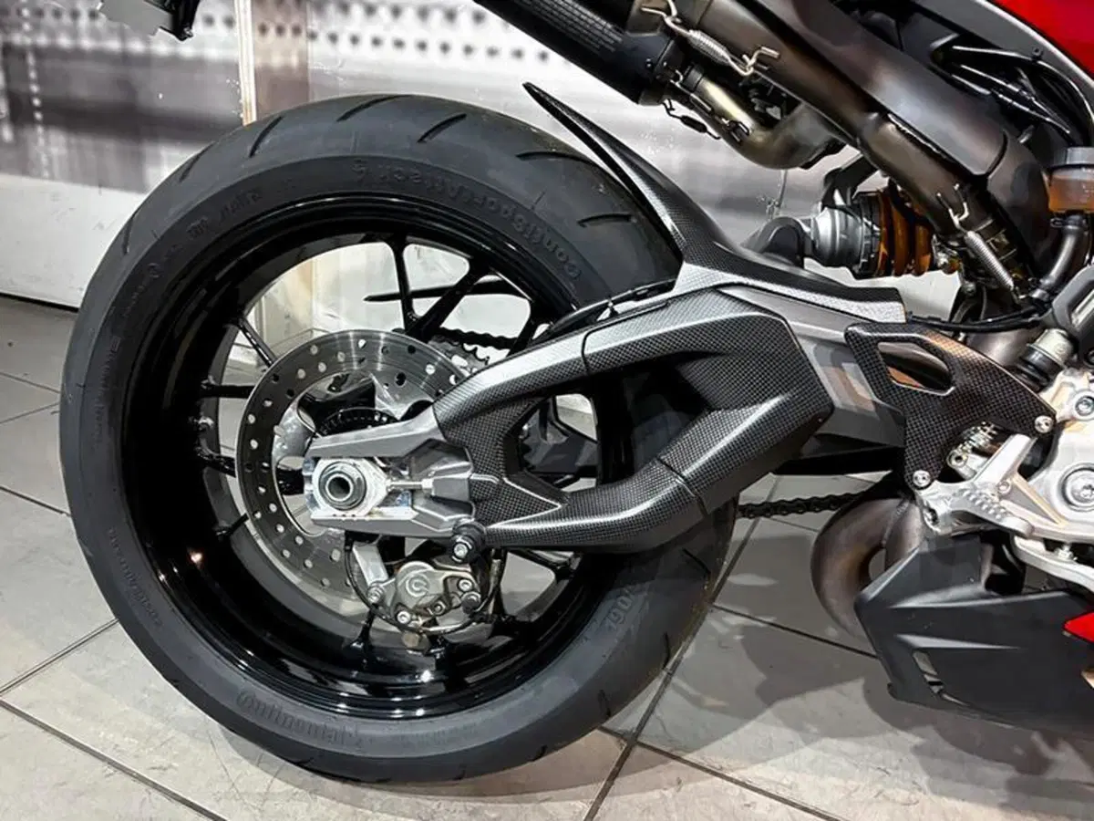 Ducati Panigale V2 S (2025 - 26) (4)