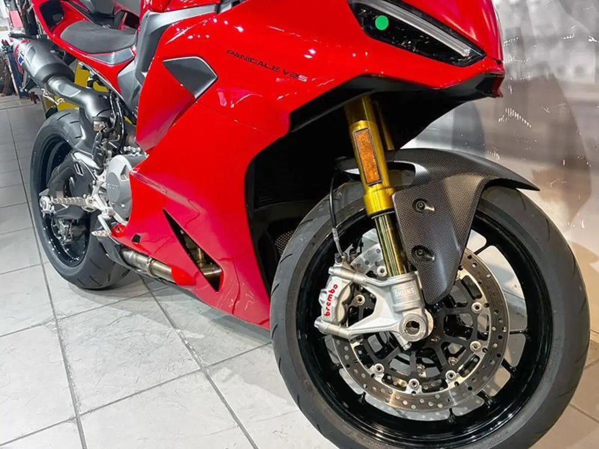 Ducati Panigale V2 S (2025 - 26) (9)