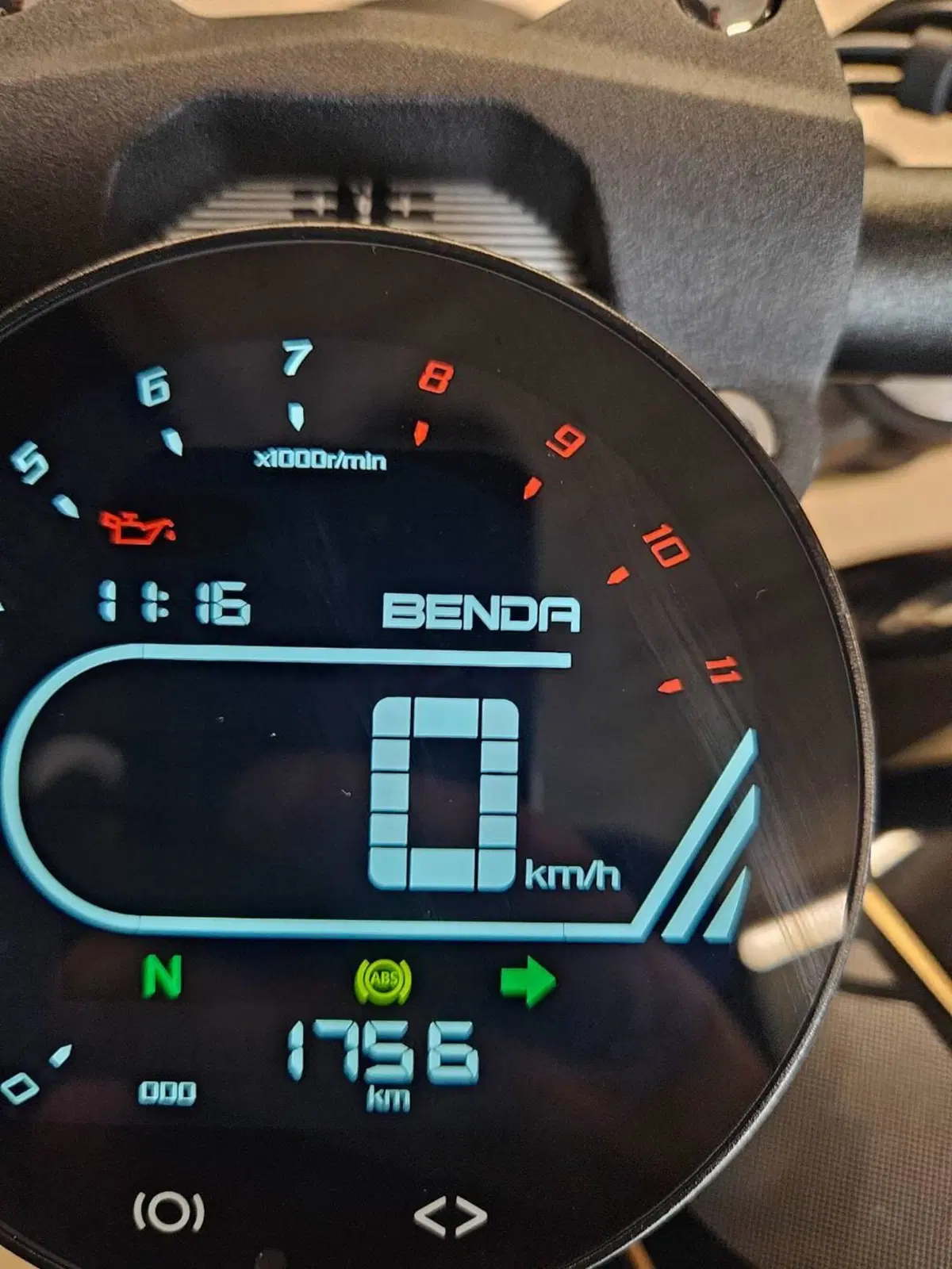 Benda Motorcycles Chinchilla 500 V2 (2025 - 26) (5)