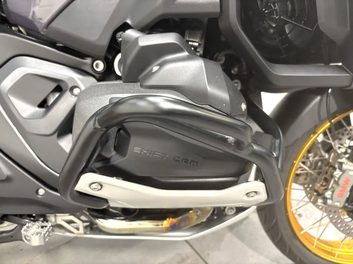 Bmw R 1300 GS Adventure Triple Black (2025 - 26) (5)