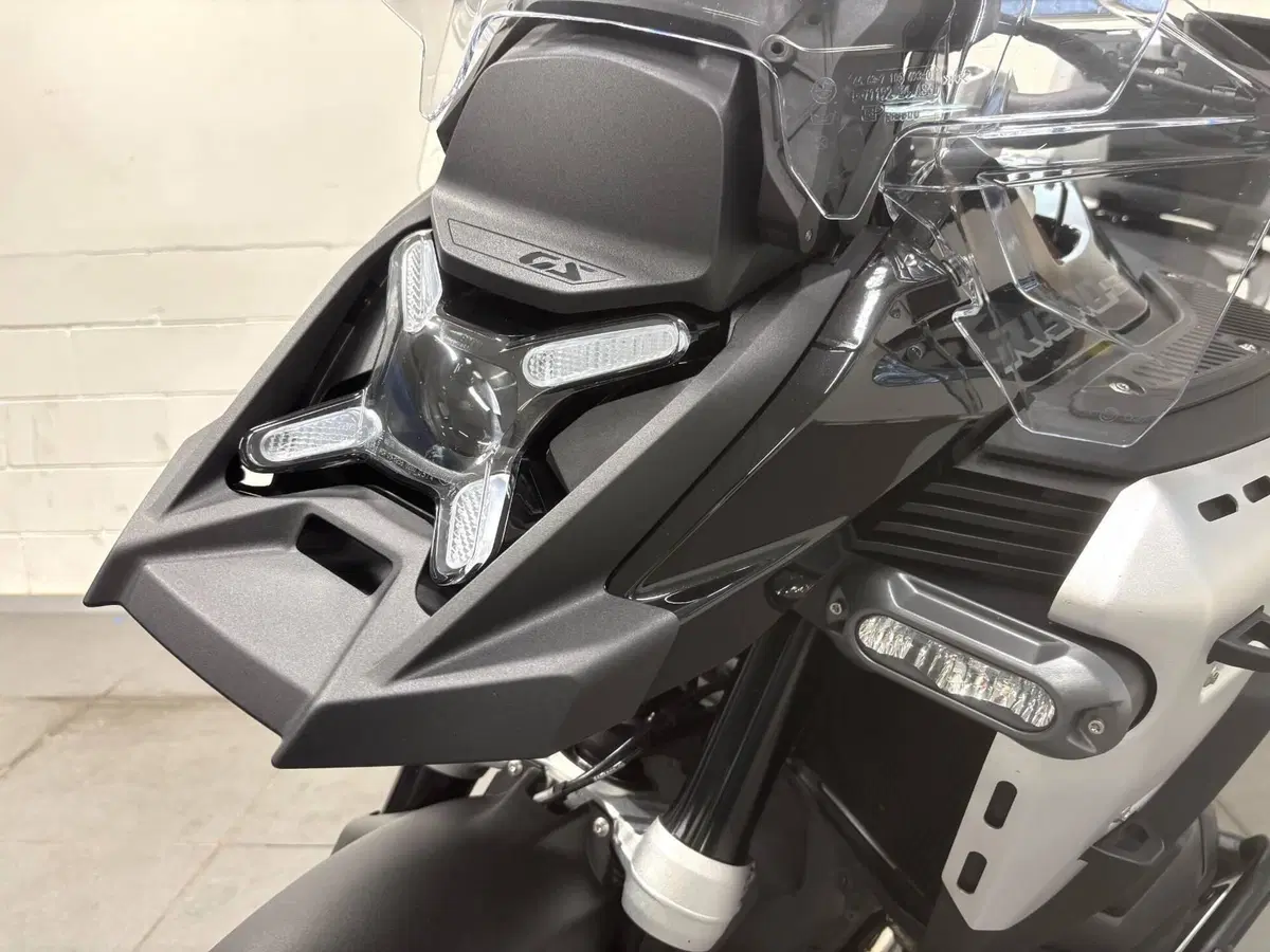 Bmw R 1300 GS Adventure Triple Black (2025 - 26) (2)