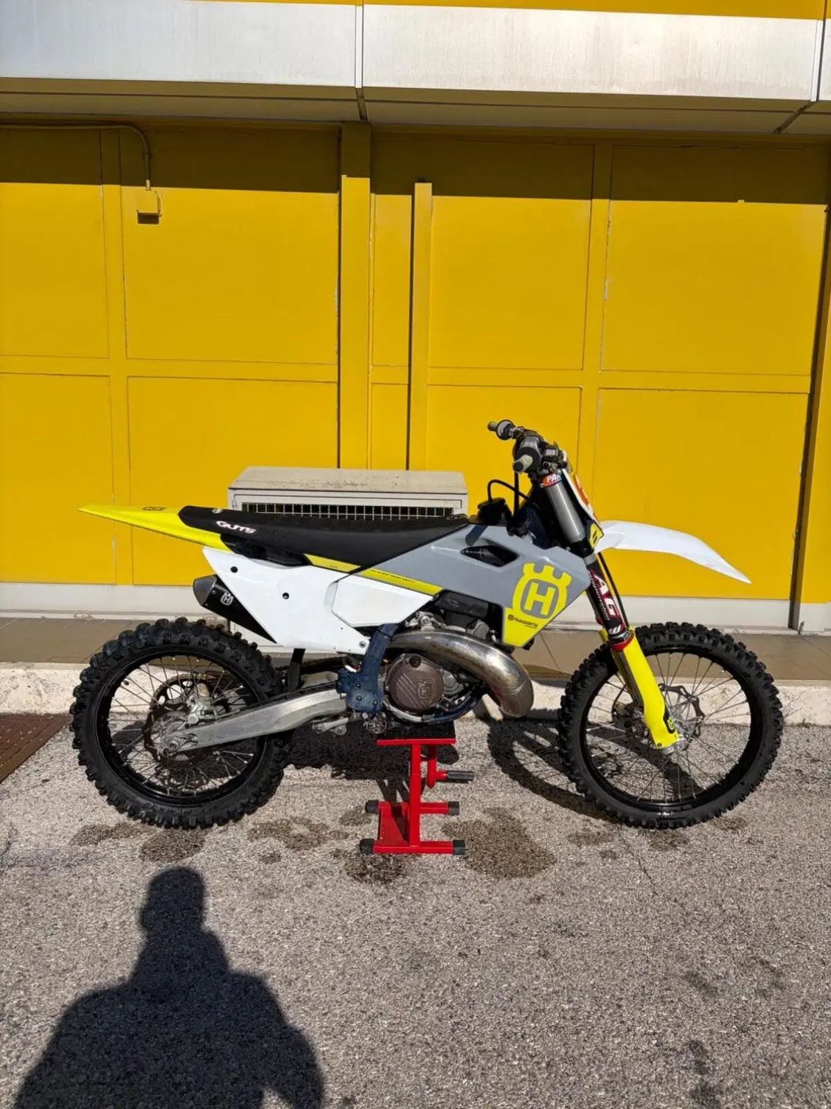 Husqvarna TC 250 (2023) (2)