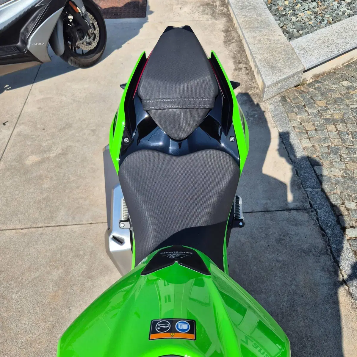Kawasaki Ninja 400 (2023) (7)
