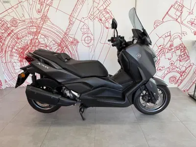 Yamaha X-Max 300 (2021 - 24) usata