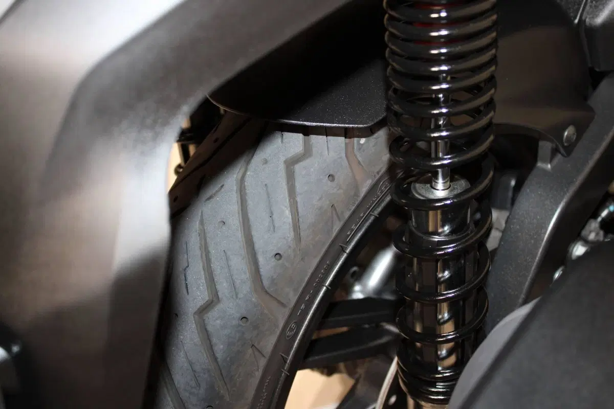 Honda SH 350i Sport (2025 - 26) (7)