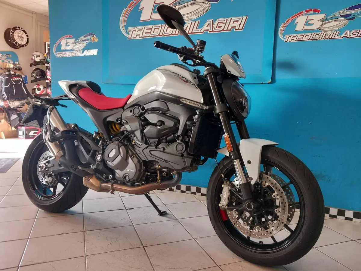 Ducati Monster 937 + (2021 - 25) (2)