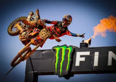 Jorge Prado è campione del mondo di SuperMotocross!