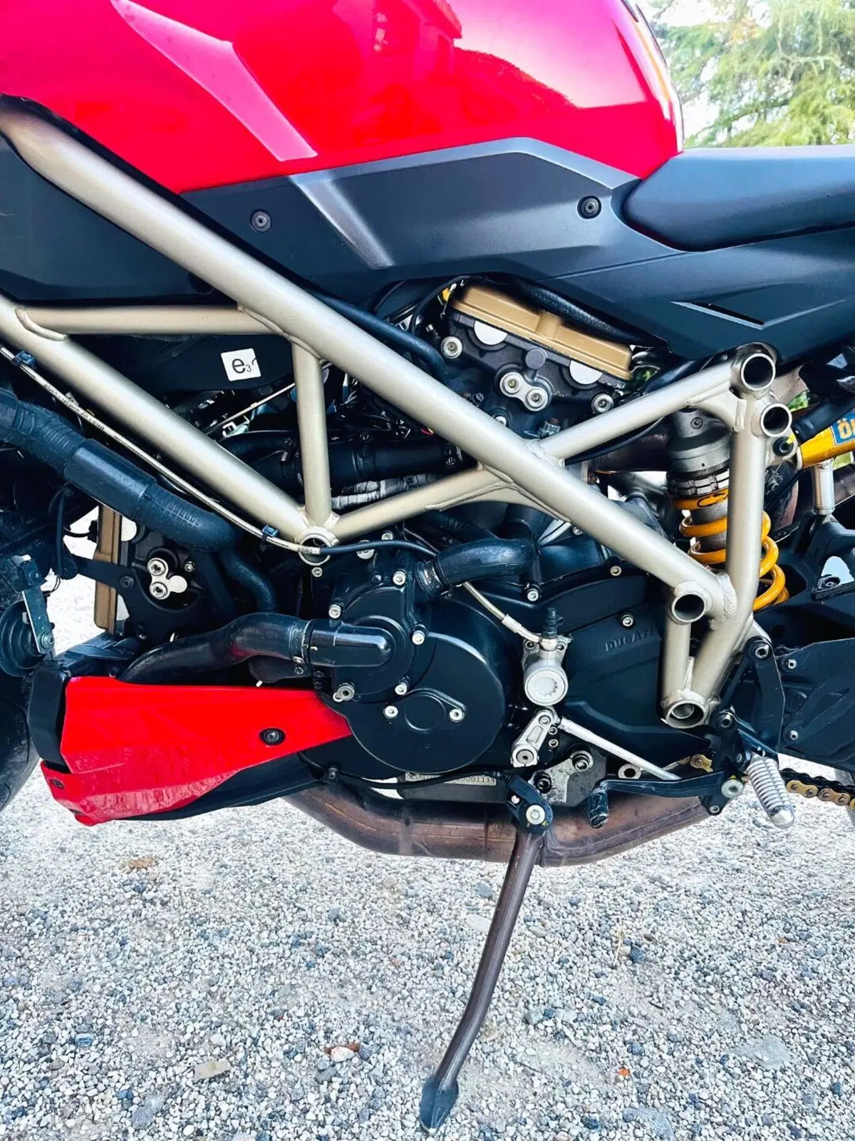 Ducati Streetfighter (2009 - 12) (6)