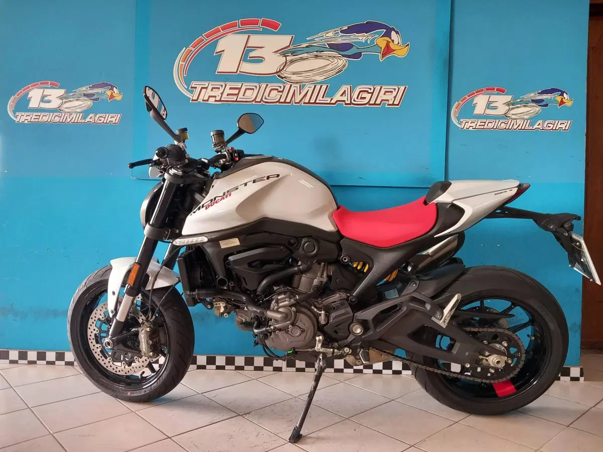 Ducati Monster 937 + (2021 - 25) (4)