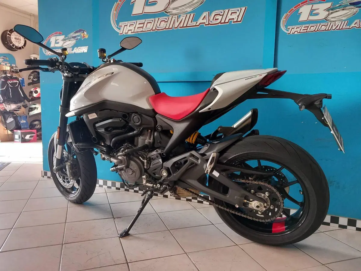Ducati Monster 937 + (2021 - 25) (6)