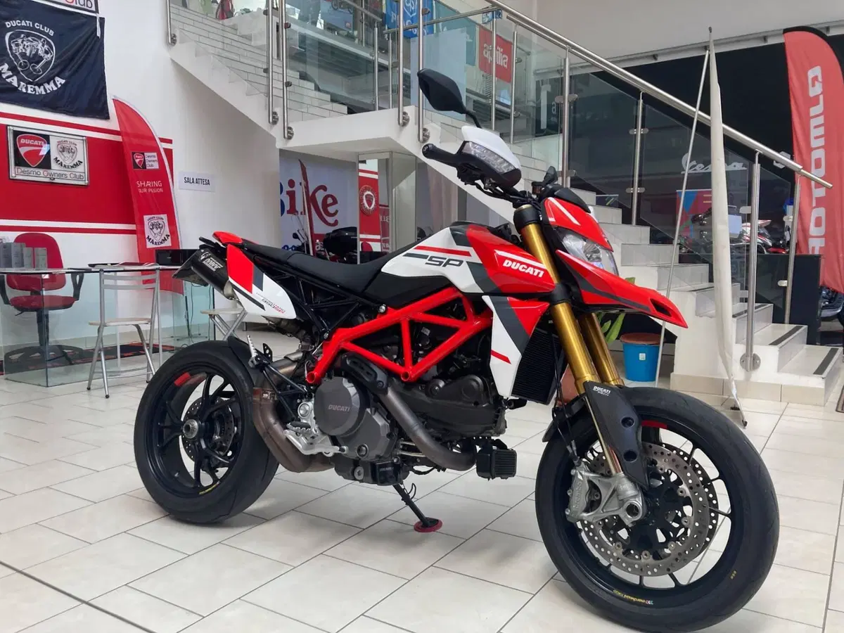 Ducati Hypermotard 950 SP (2022 - 25) (2)