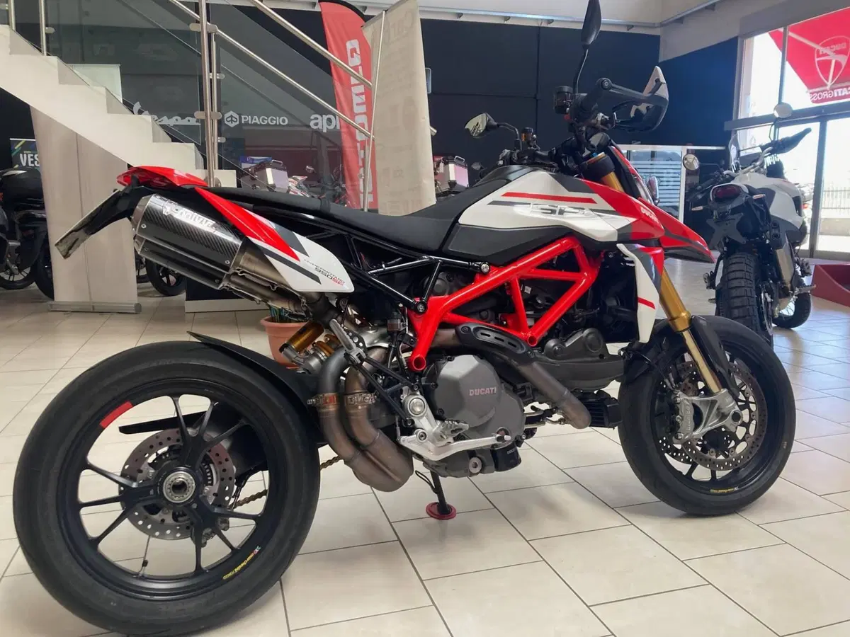 Ducati Hypermotard 950 SP (2022 - 25) (3)