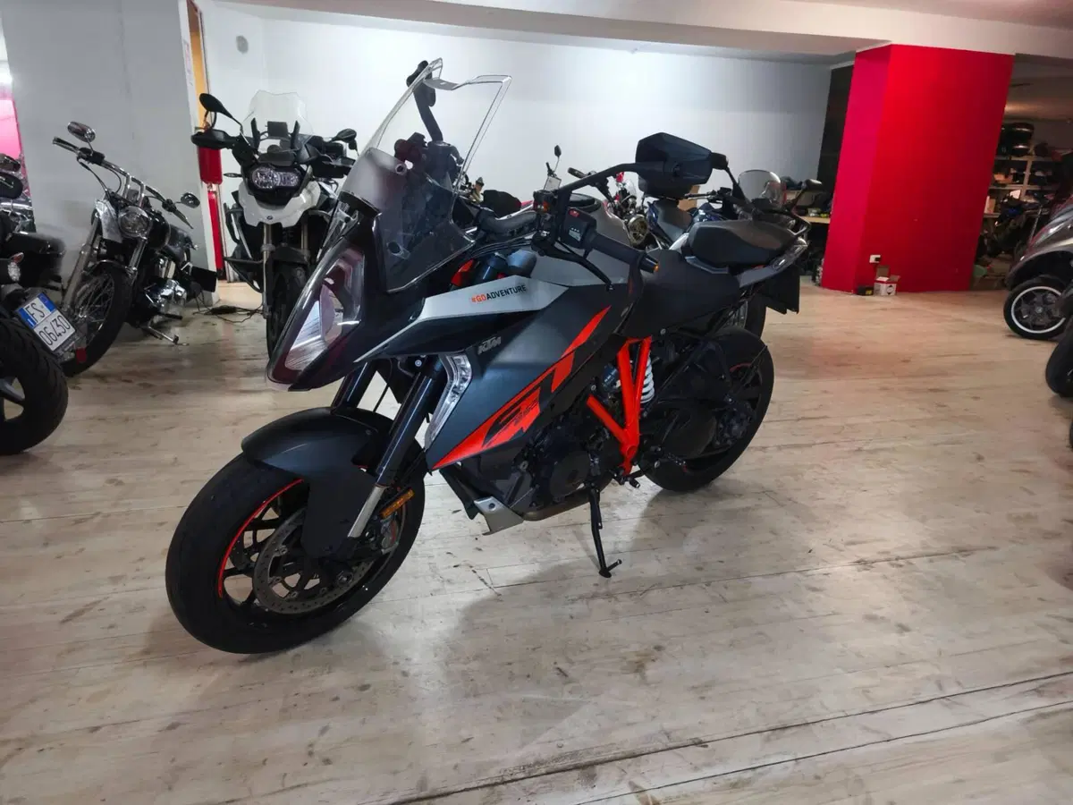 KTM 1290 Super Duke GT ABS (2016 - 18)