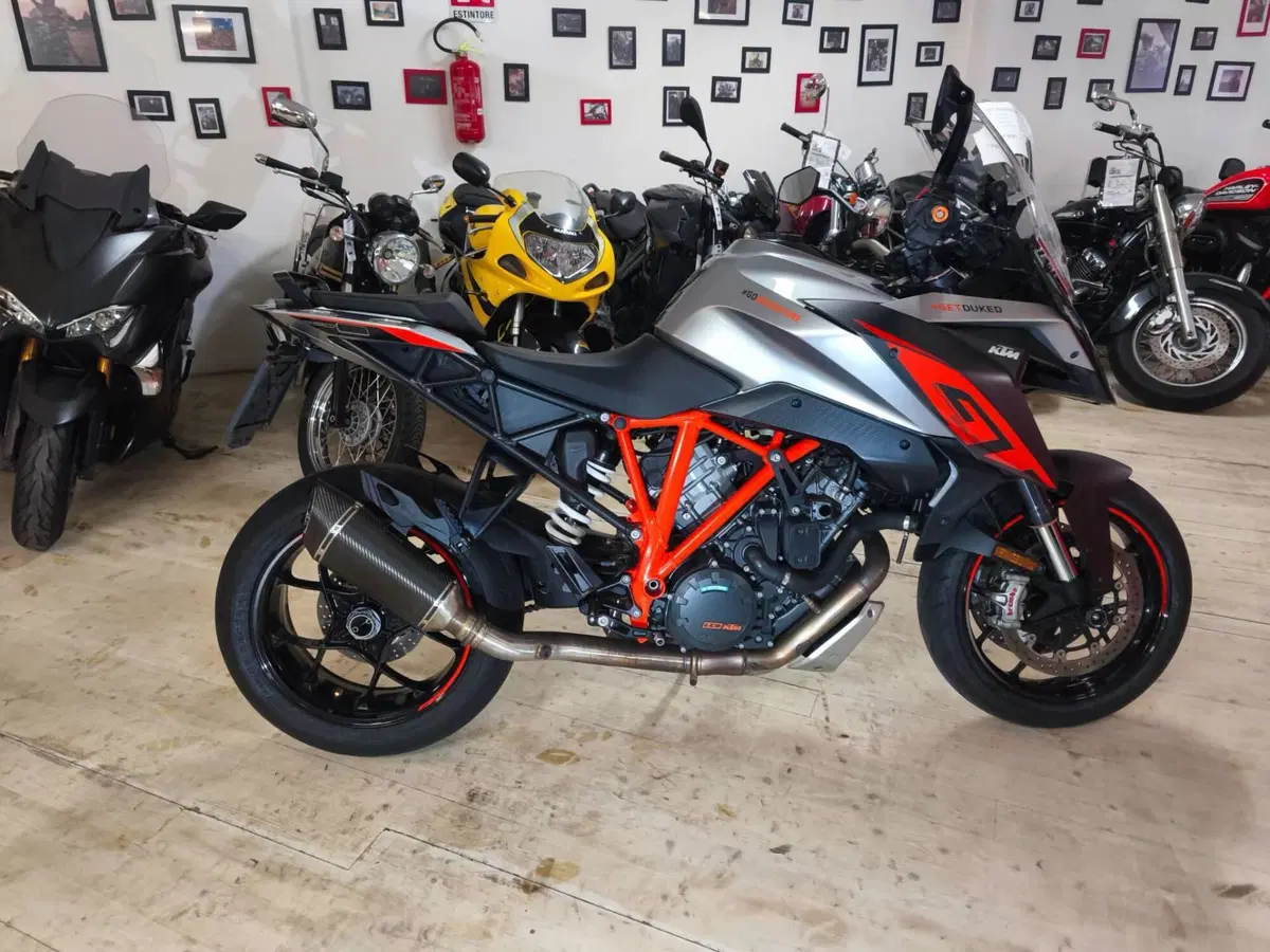 KTM 1290 Super Duke GT ABS (2016 - 18) (4)