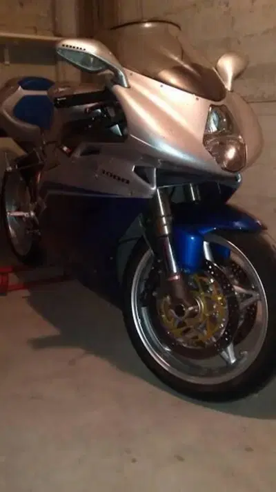 MV Agusta F4 1000 S 1+1 (2004 - 06) usata