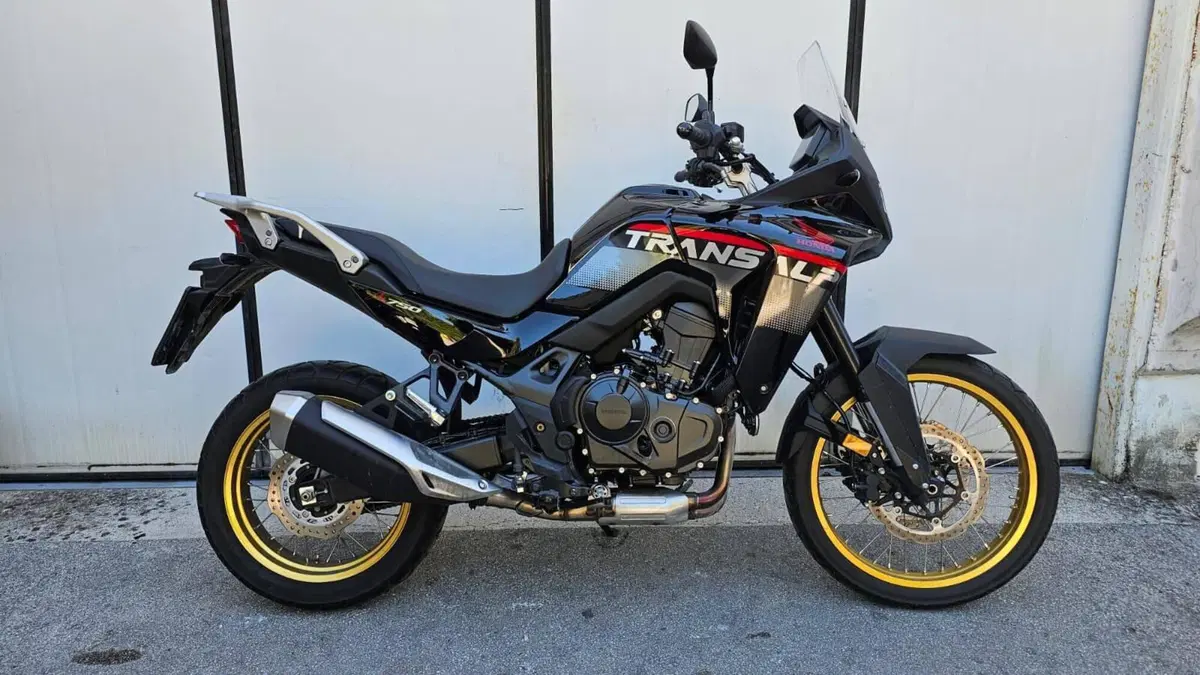 Honda Transalp XL750 (2025) (2)