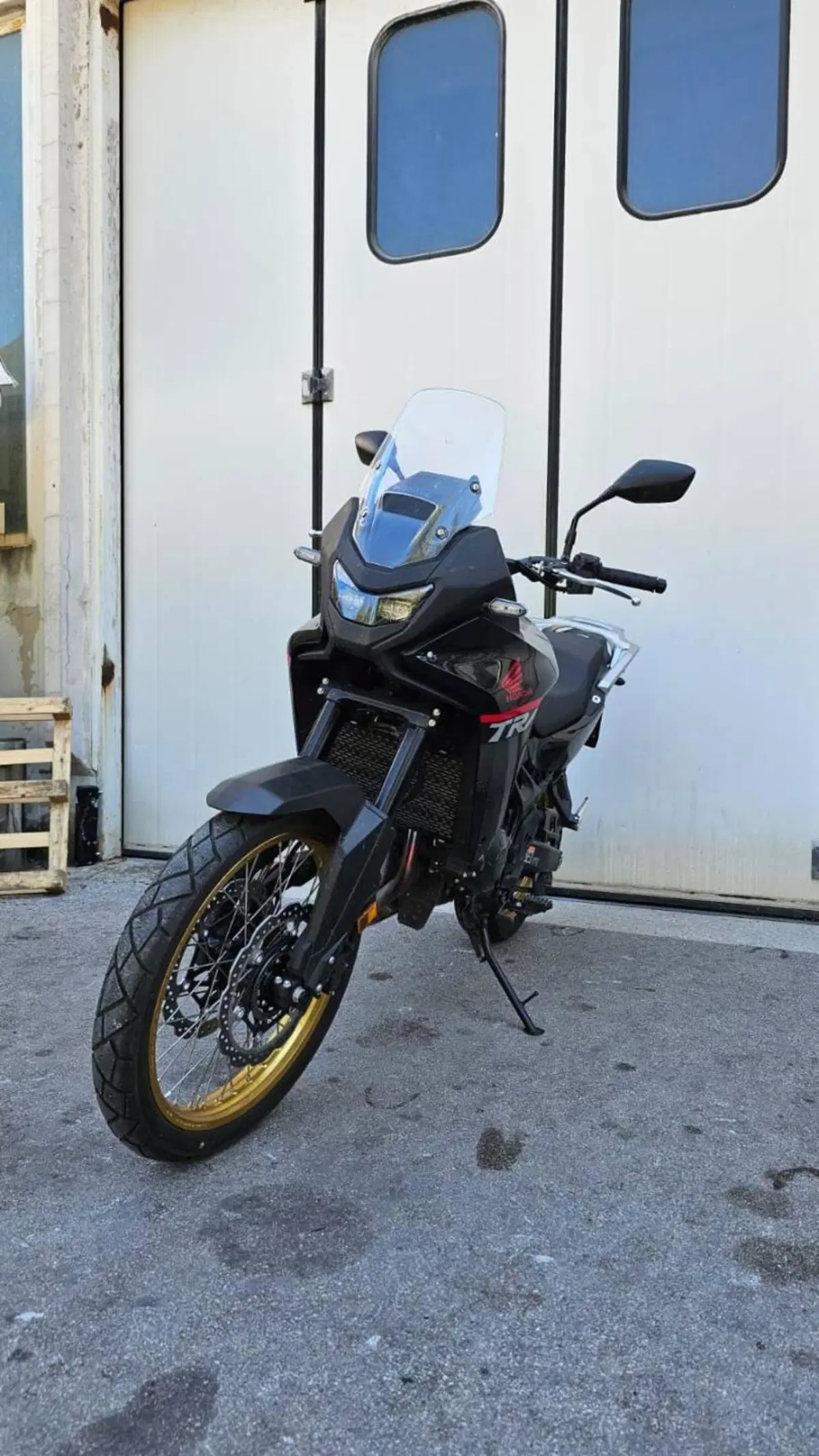 Honda Transalp XL750 (2025) (3)