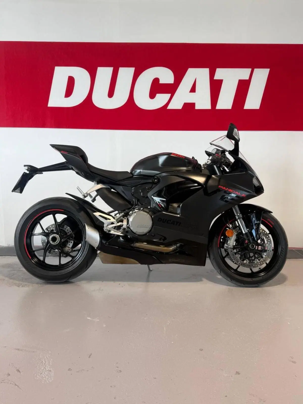 Ducati Panigale V2 (2021 - 24)