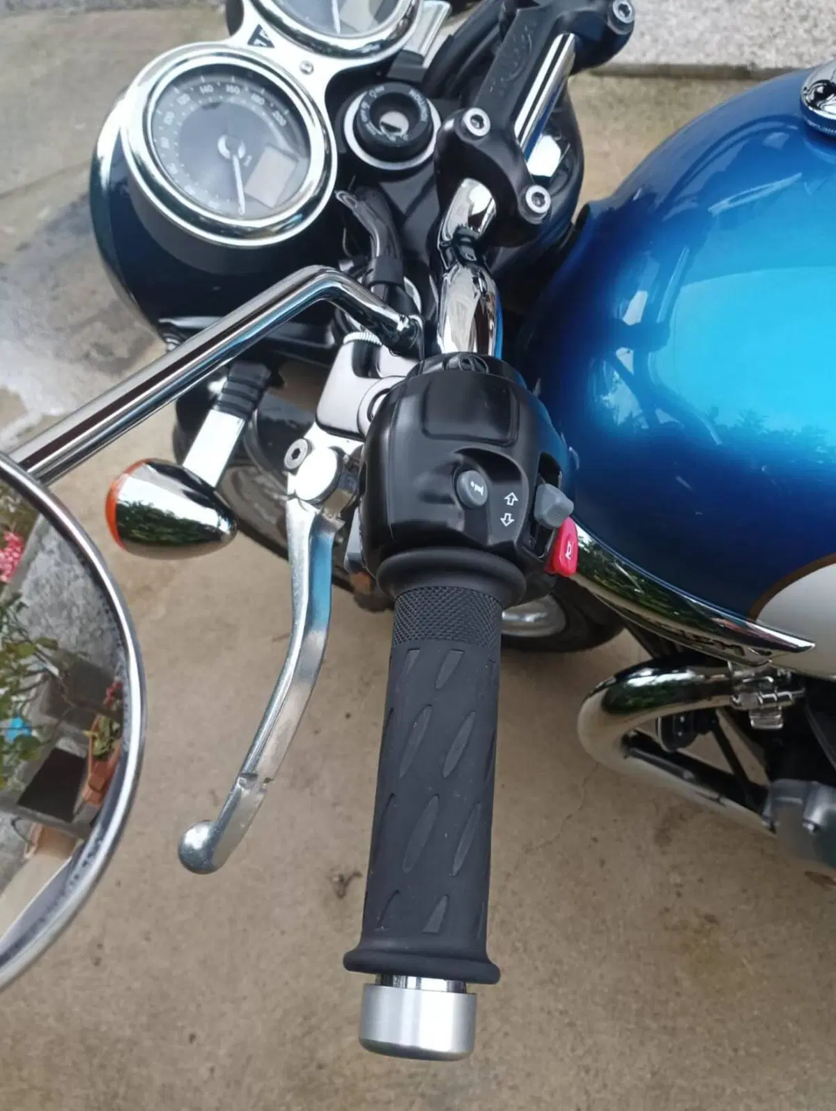 Triumph Bonneville T100 (2017 - 20) (12)