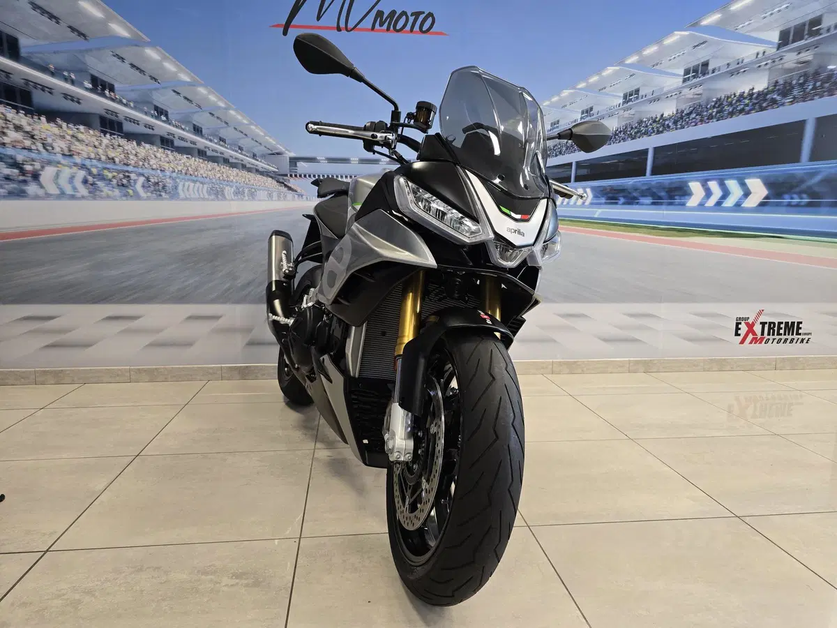 Aprilia Tuono V4 (2021 - 24) (3)