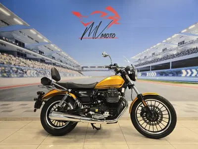 Moto Guzzi V9 Roamer (2016 - 18) usata